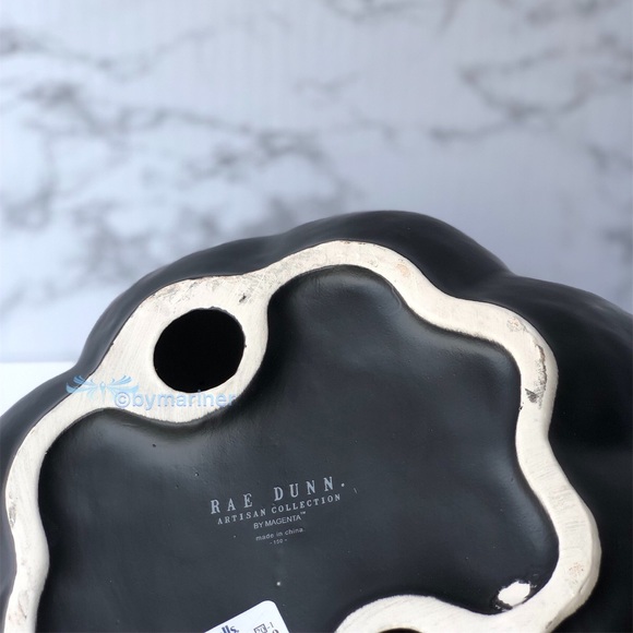🎃 Rae Dunn Spooky Pumpkin Matte Black Largest - Picture 6 of 6